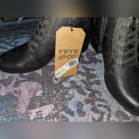 NWT Frye and Co. Penny Boots - Picture 6 of 7